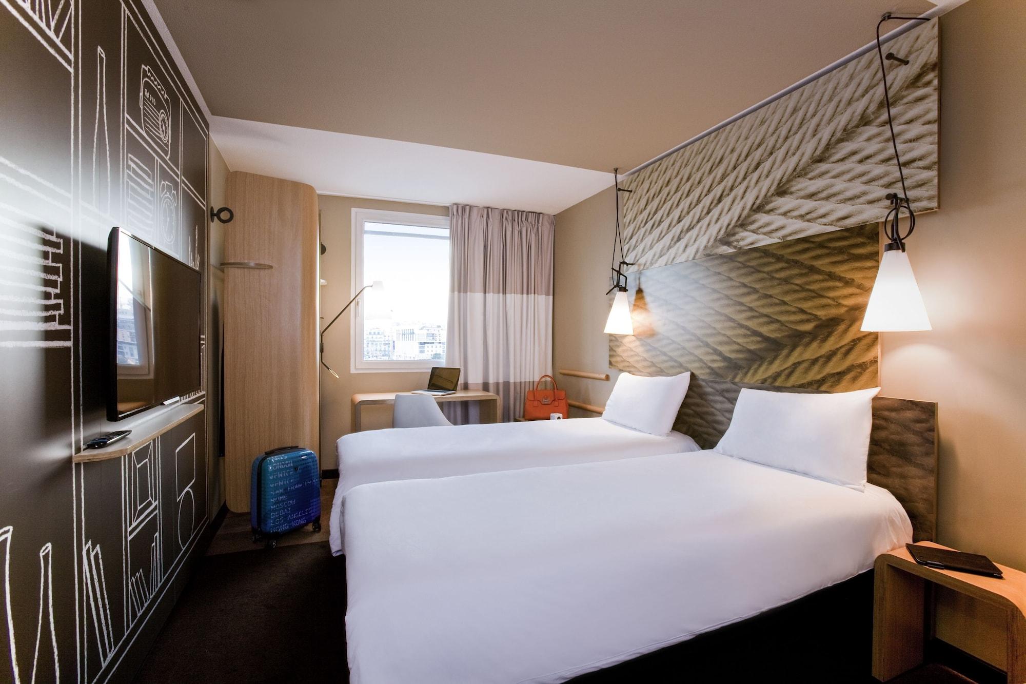 Ibis Paris Bastille Faubourg St Antoine Esterno foto