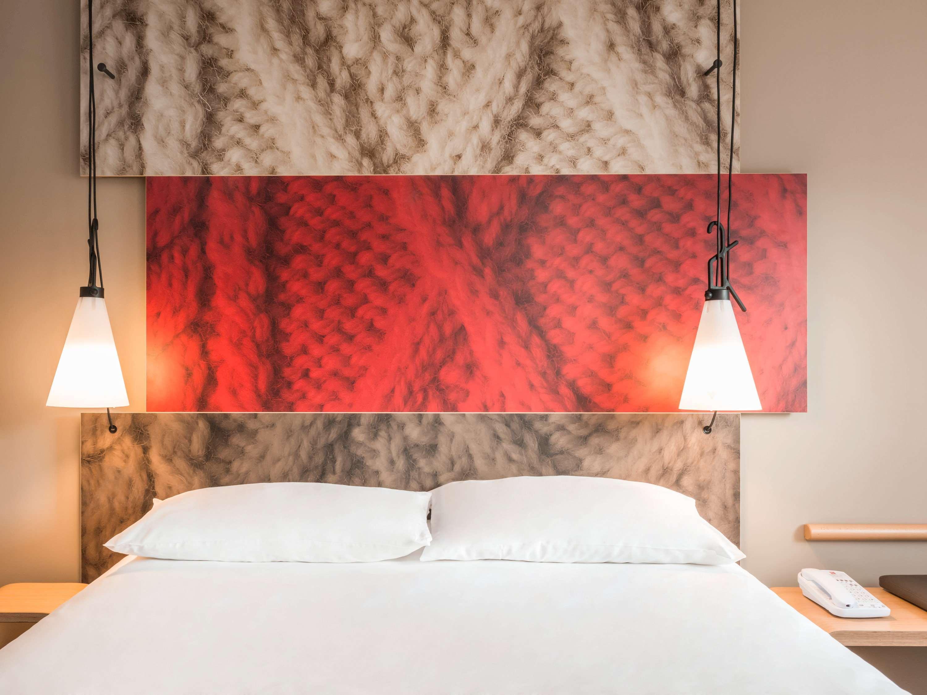 Ibis Paris Bastille Faubourg St Antoine Esterno foto